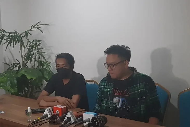 Adik Tepis Kabar Kaesang...