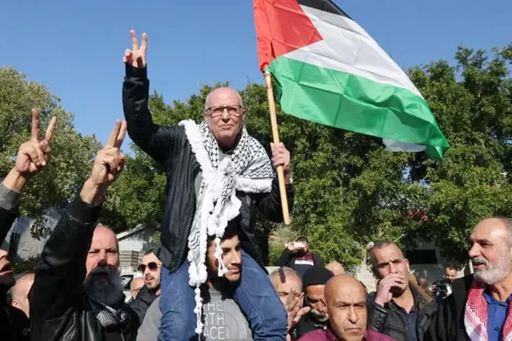 Tahanan Palestina Terlama...