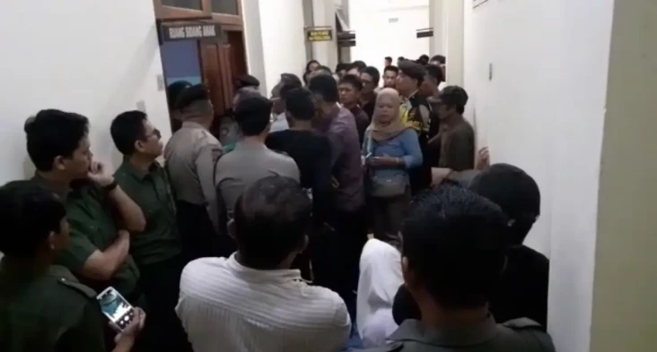 Hotman Paris Sedih Pelaku...