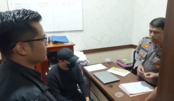 Ditangkap Usai Buron...