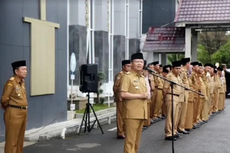 Gubernur Bengkulu Minta...