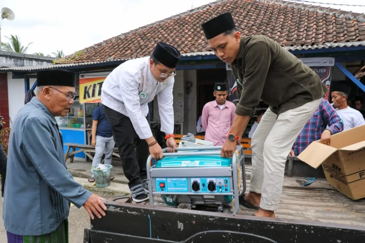 Gerak Cepat Santri Dukung...