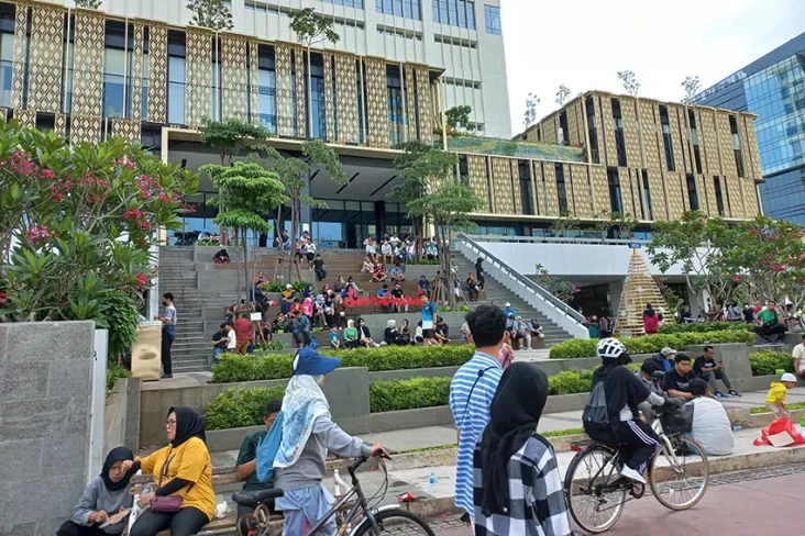 Pagi Ini, Ribuan Warga...