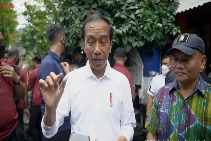 Kunjungi Pasar Sentul...