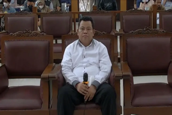 Kuat Maruf Anggap Tawaran...