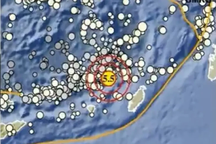 Gempa Susulan Magnitudo...