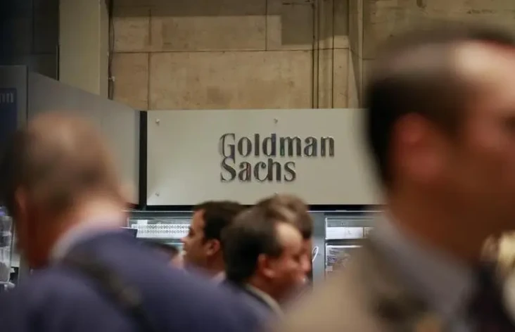 Goldman Sachs Akan PHK...