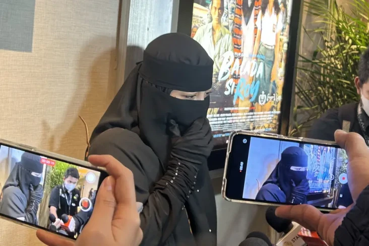 Umi Pipik Sedih saat...