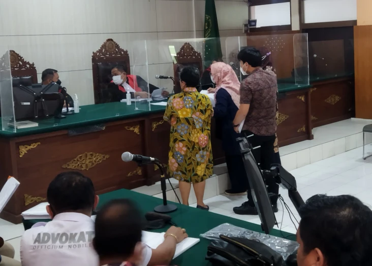Sidang Perdana Gugatan...