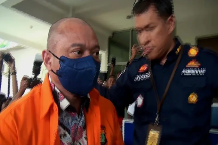 Tiba di Kejari Jakbar,...