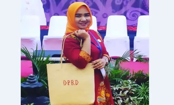 Dinobatkan Jadi Desa...