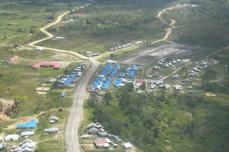 Bandara Oksibil Tetap...
