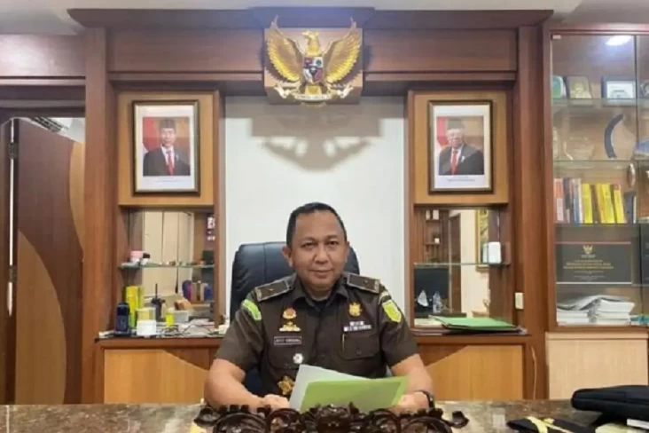 Benny Tjokro Bebas dari...
