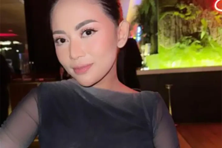Lelah Turun Naik Angkot...