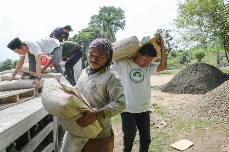Santri Dukung Pengembangan...
