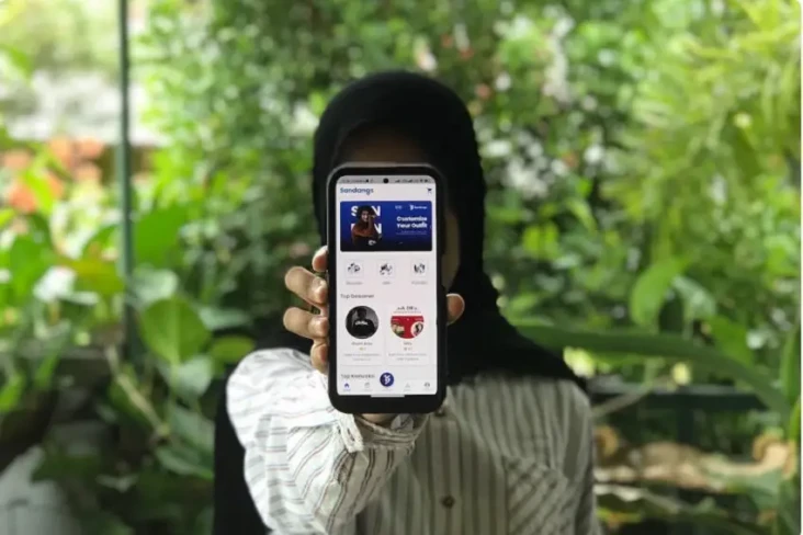 Dukung Industri Fashion,...