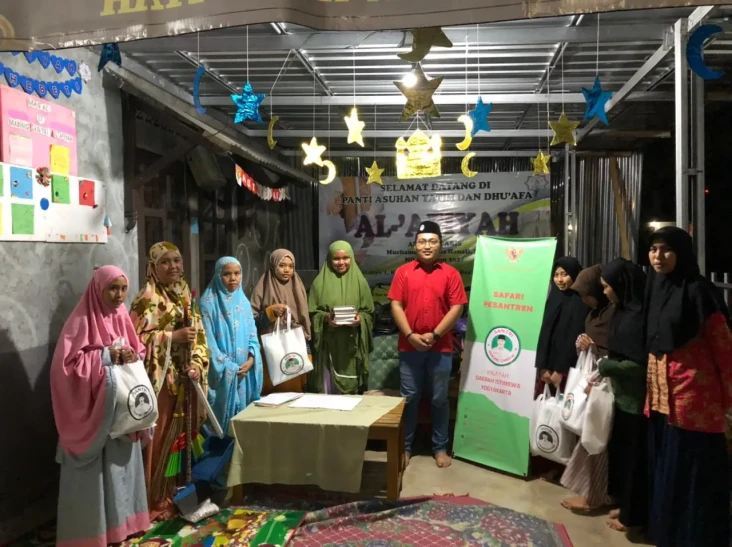 Santri Dukung Ganjar...