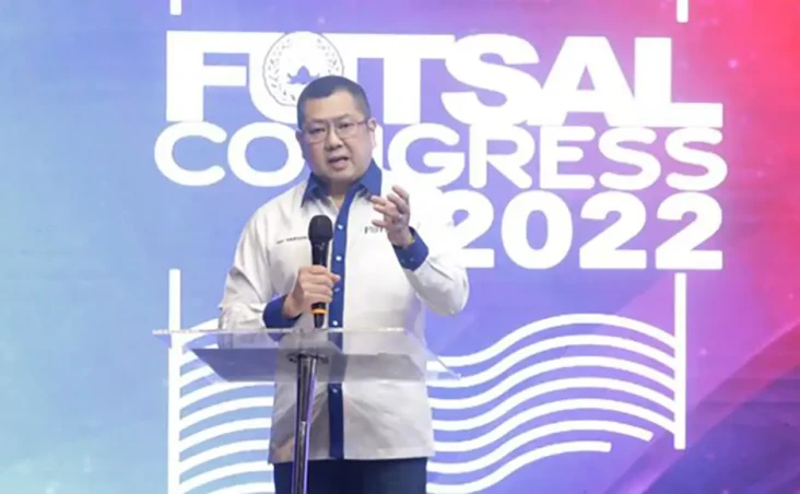 Hary Tanoesoedibjo Senang...
