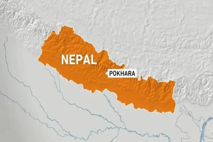 Breaking News: Pesawat...