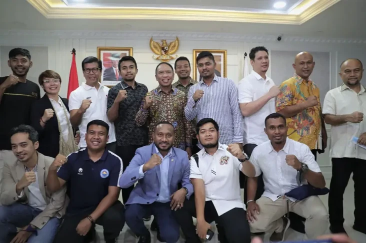 Reaksi Menpora Menyoal...