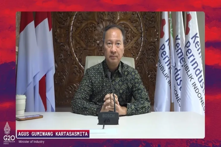 Menperin Buka Suara...