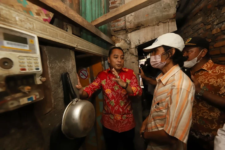 219.427 Warga Surabaya...