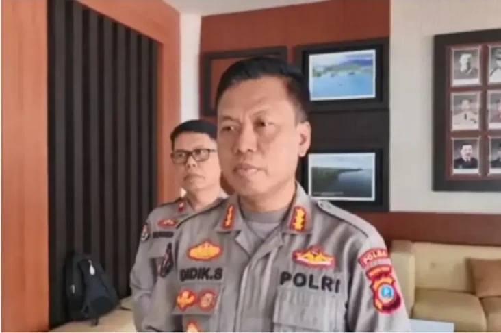 Bentrok Karyawan TKA...