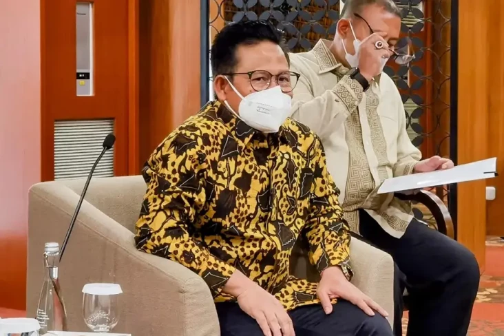 Dukung Jabatan Kades...