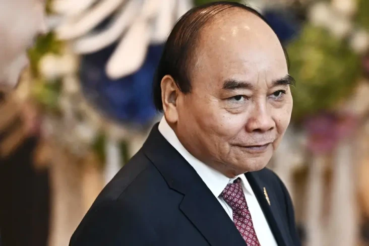 Parlemen Vietnam Terima...