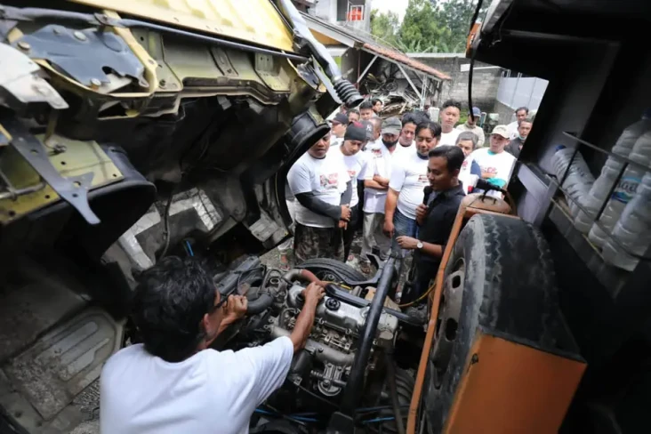 Tekan Kecelakaan, Komunitas...