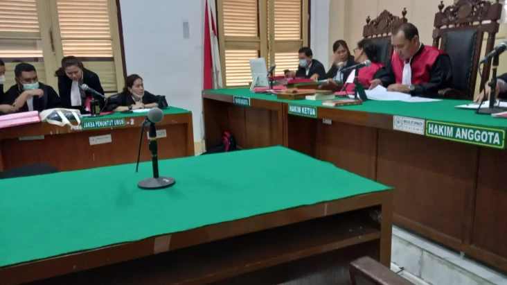 Terbukti Bersalah, Bandar...