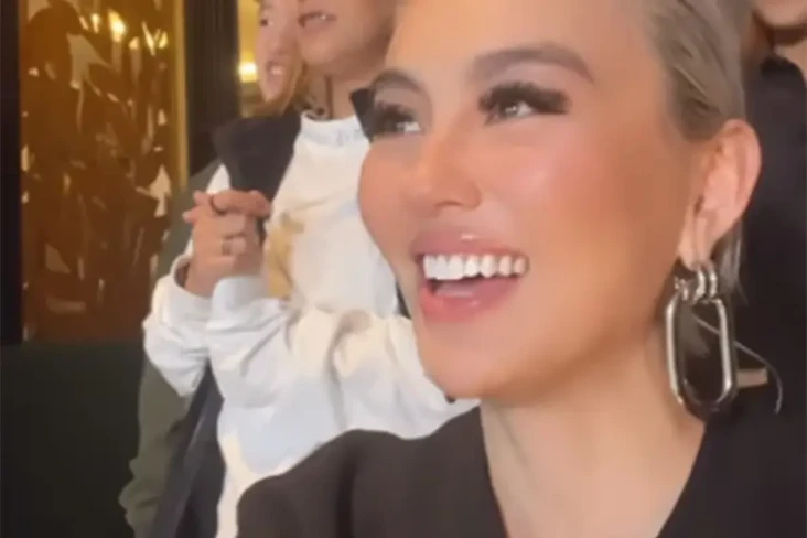 Bahagia Agnez Mo Bertemu...