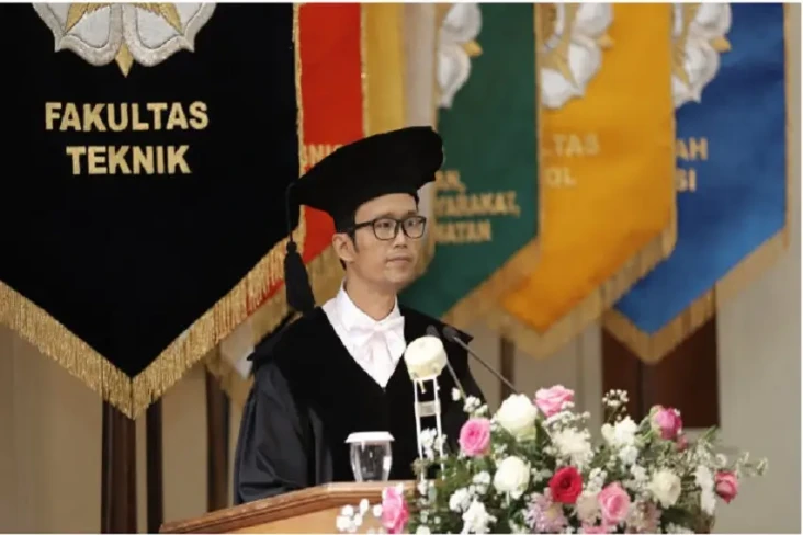 Prof Trias Aditya Kurniawan...