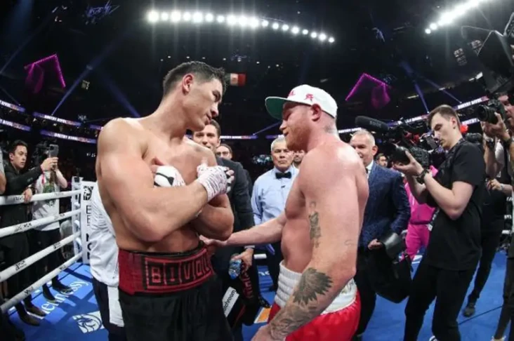 Canelo vs Bivol di Kelas...