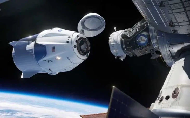 Kapsul Dragon SpaceX...