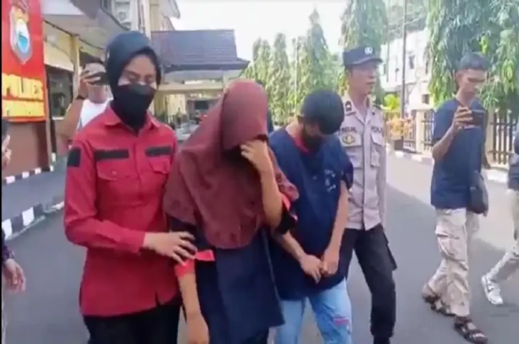 Kesal karena Sering...