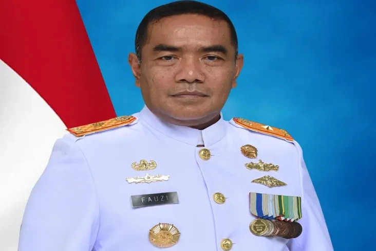 Profil Laksma TNI Fauzi...
