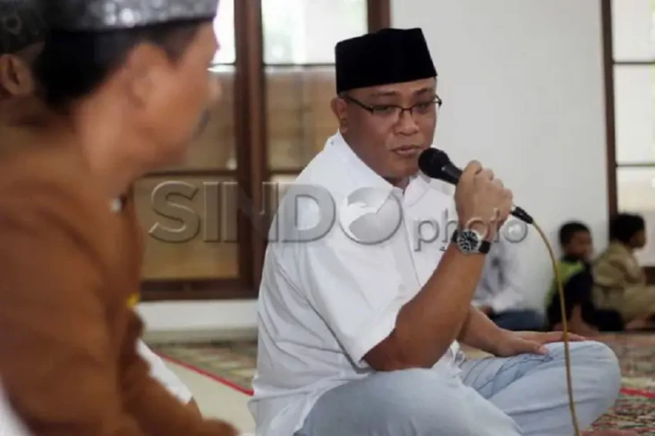 Jumhur Hidayat Bentuk...