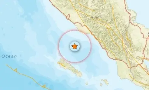 Gempa Dangkal M4,8 Guncang...