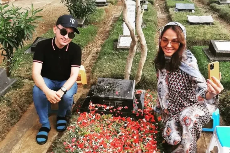 Didampingi Ruben Onsu,...