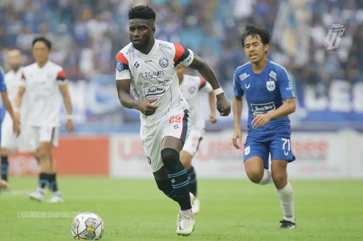 Arema FC Terpuruk, Javier...