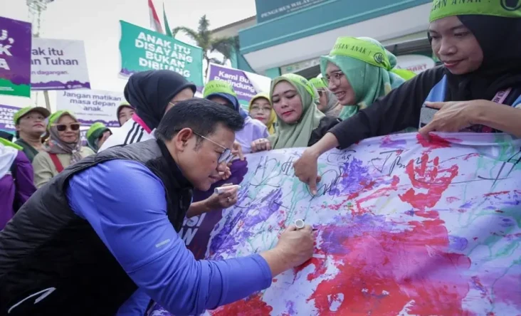 Tolak Segala Bentuk...