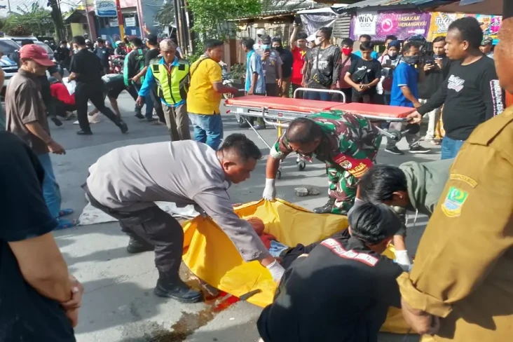 Pemotor di Bekasi Tewas...