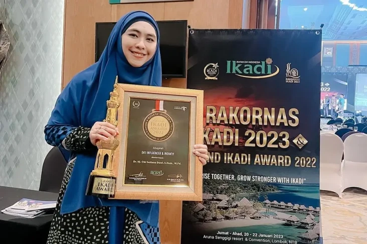 Oki Setiana Dewi Berhasil...