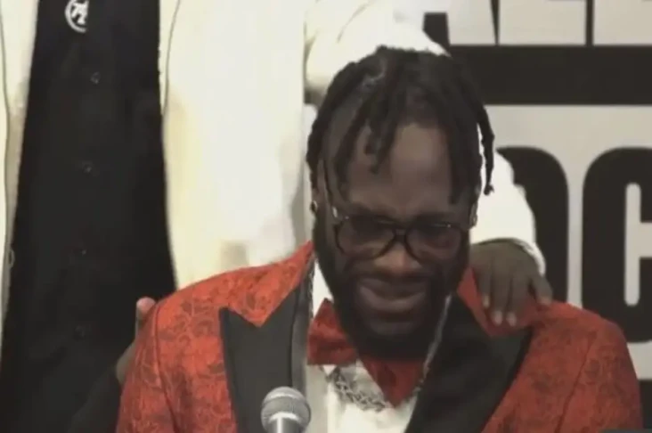 Deontay Wilder Menangis...