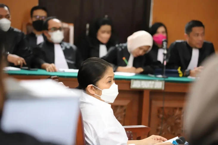 Putri Candrawathi Mengaku...