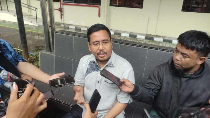 Pimpinan DPRD Jatim...