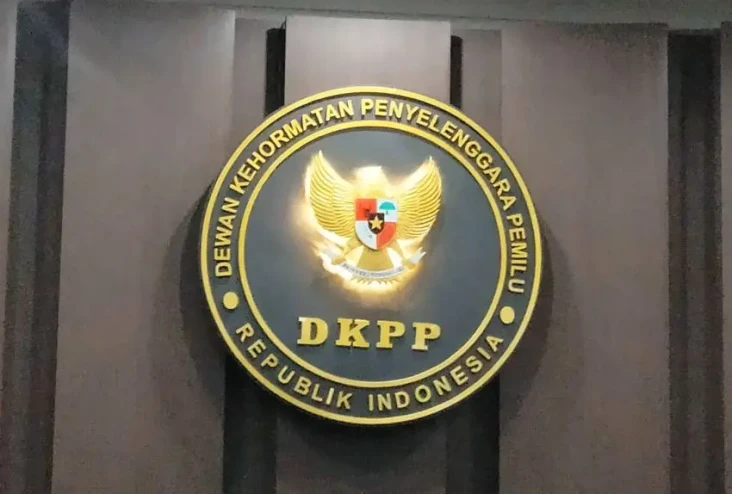 Telat Kembalikan Duit...