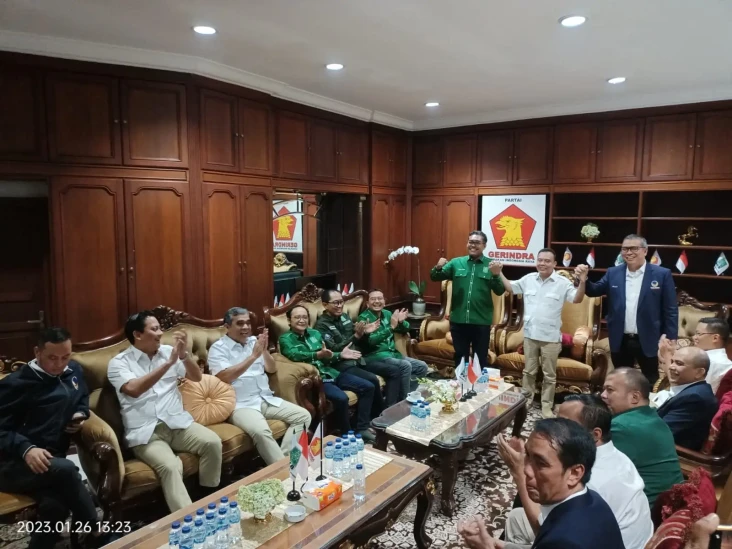 Momen Mesra Petinggi...