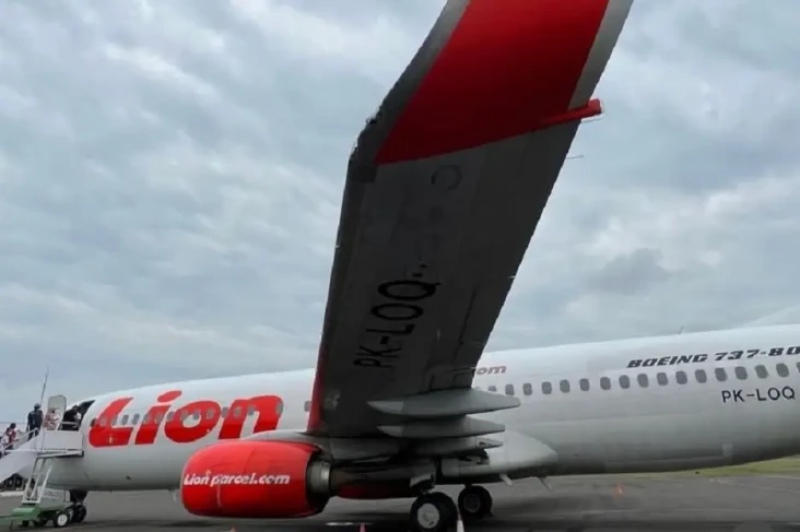 Sayap Pesawat Lion Air...